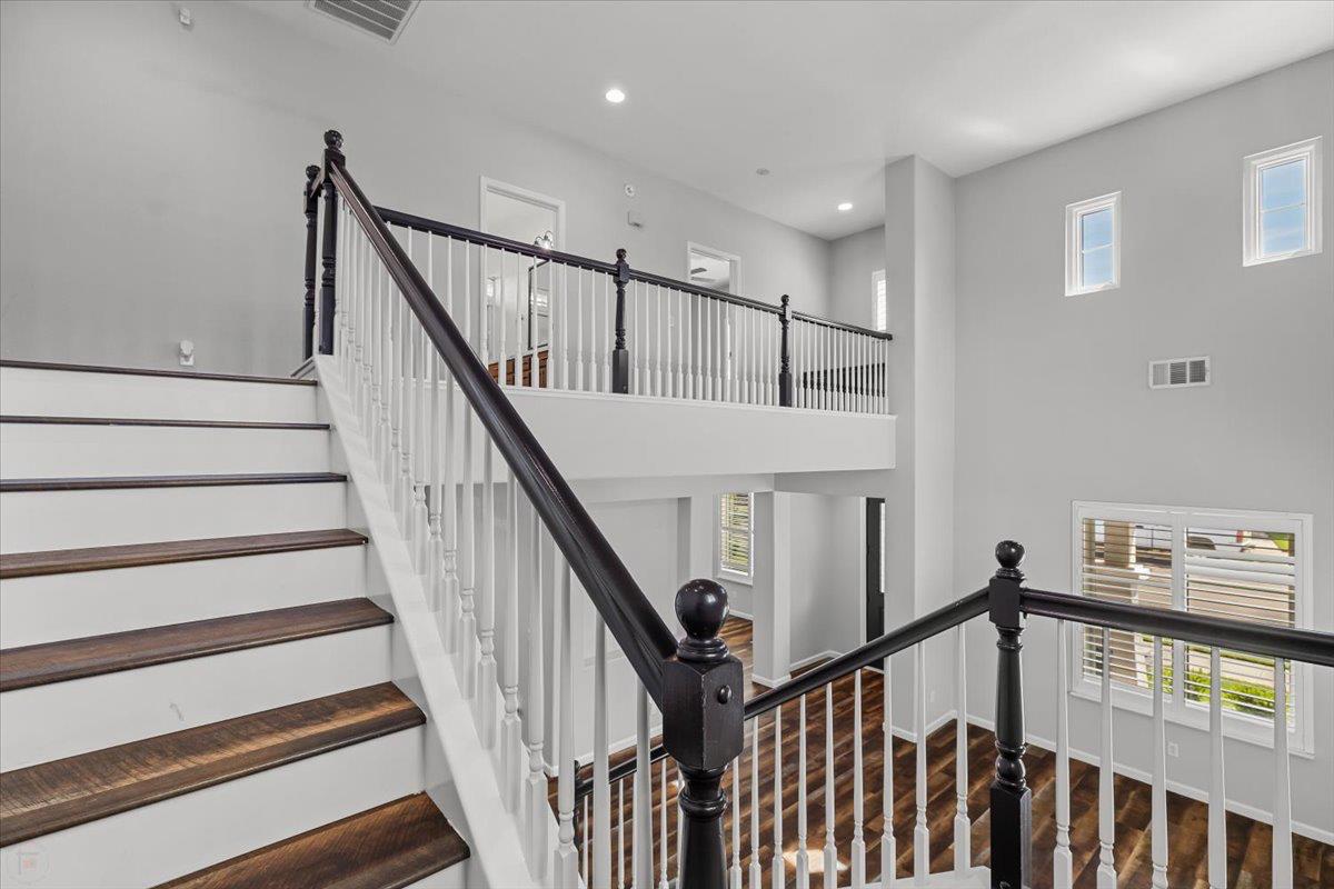 1766 Churchill Downs Cir, Oakdale, CA 95361