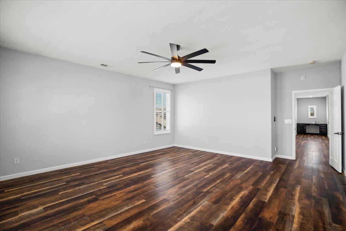 1766 Churchill Downs Cir, Oakdale, CA 95361