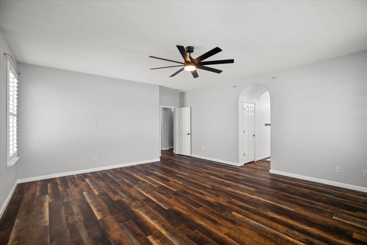 1766 Churchill Downs Cir, Oakdale, CA 95361