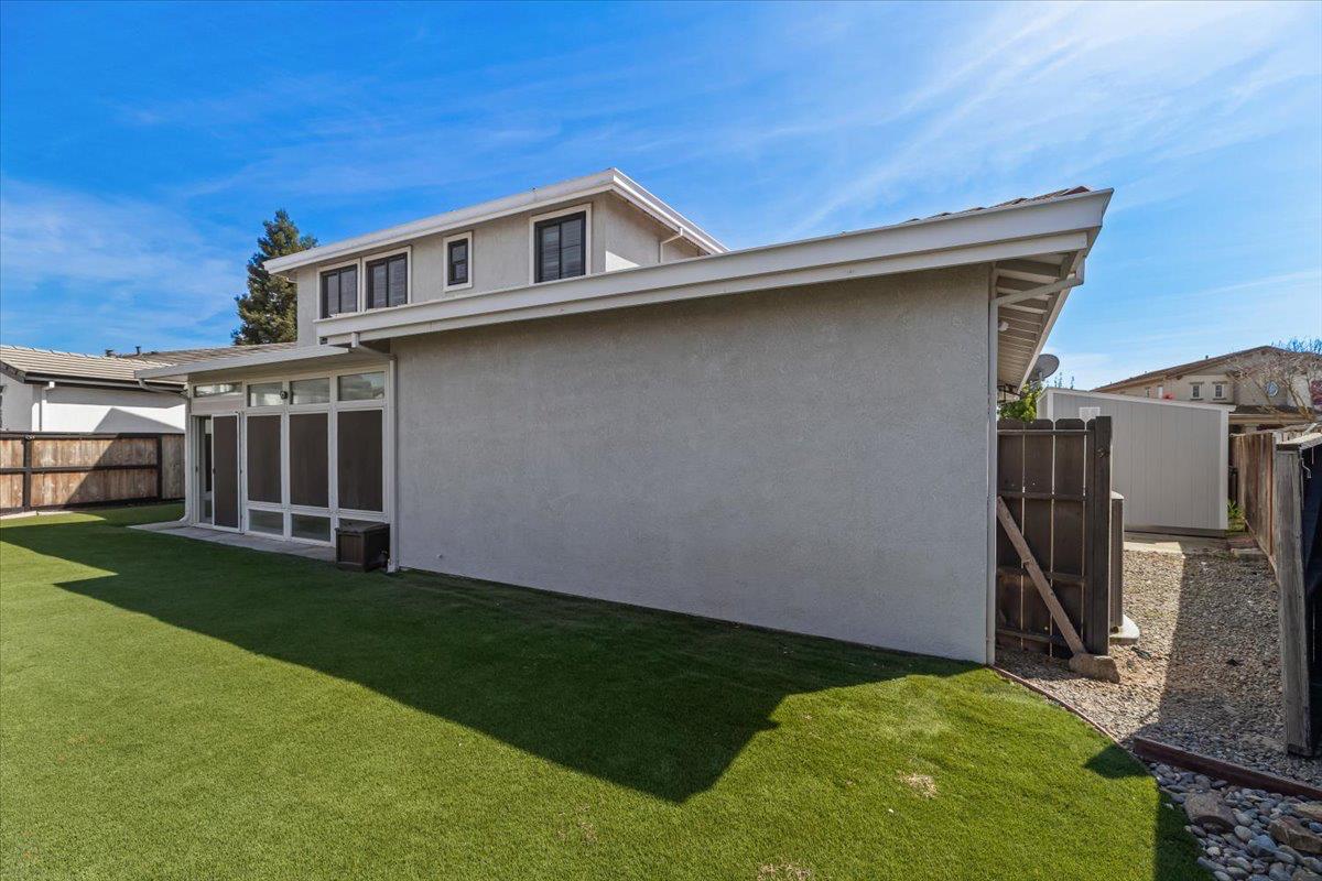 1766 Churchill Downs Cir, Oakdale, CA 95361