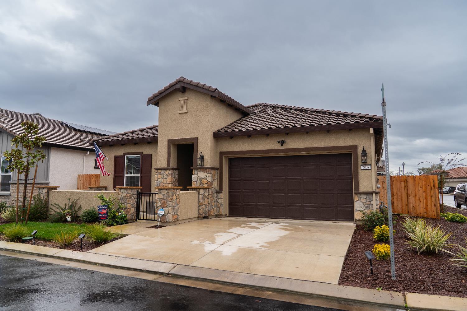 2039 Carmel Ranch Cir, Oakdale, CA 95361