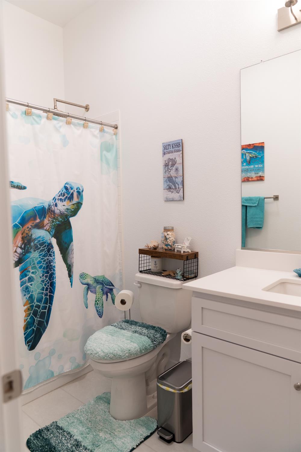 2039 Carmel Ranch Cir, Oakdale, CA 95361