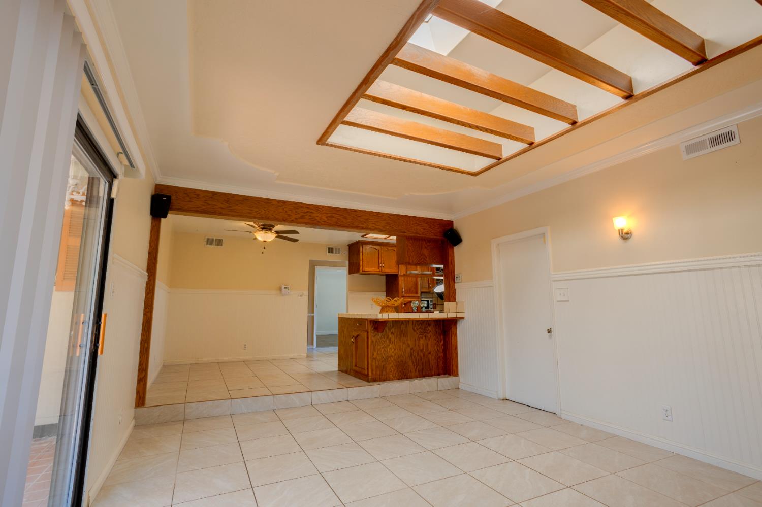 544 Seminole Dr, Merced, CA 95340