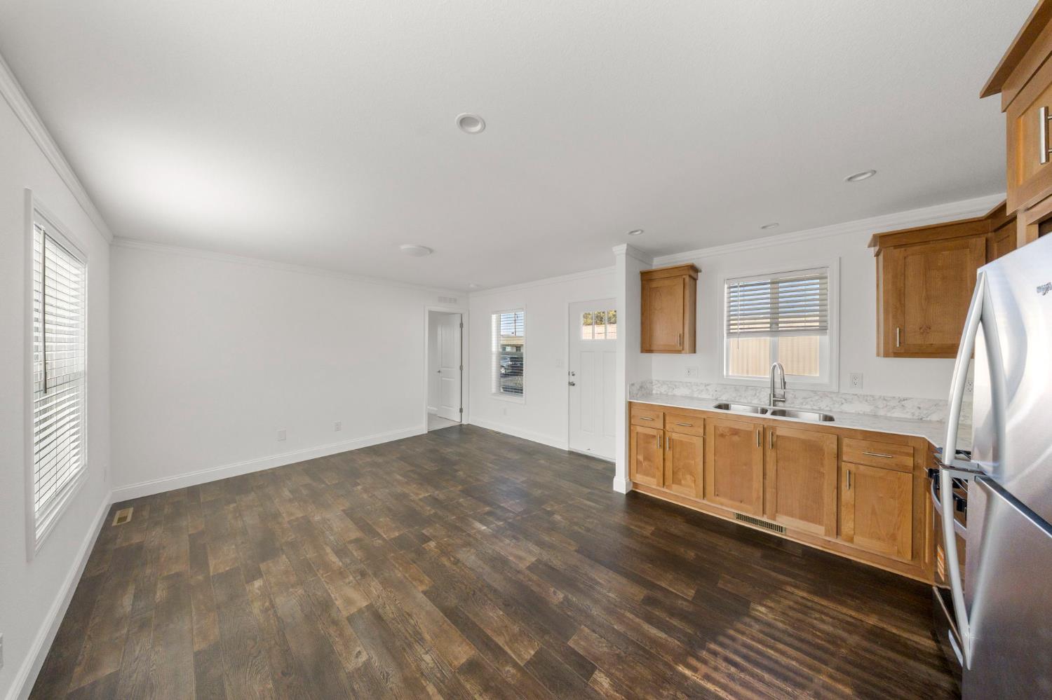 2030 E Grayson Rd #44, Ceres, CA 95307