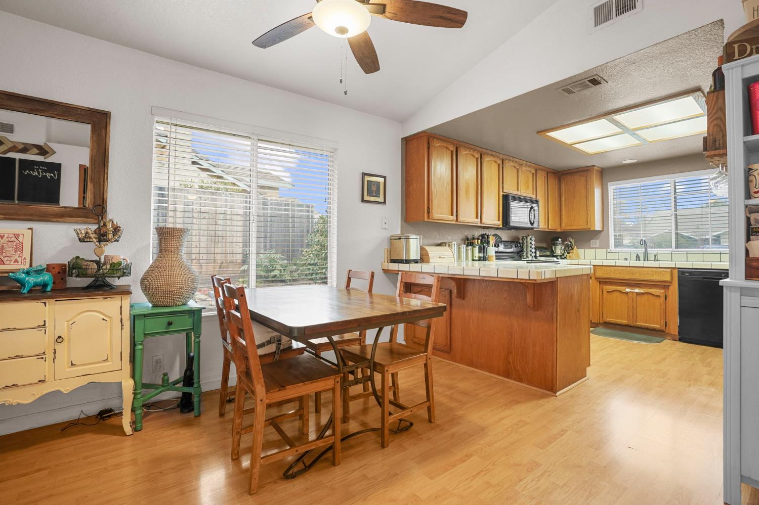 1017 Jayhawk Way, Modesto, CA 95358