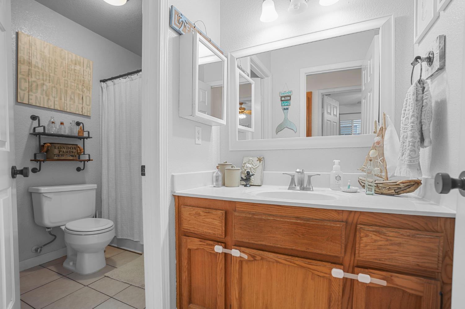 1017 Jayhawk Way, Modesto, CA 95358