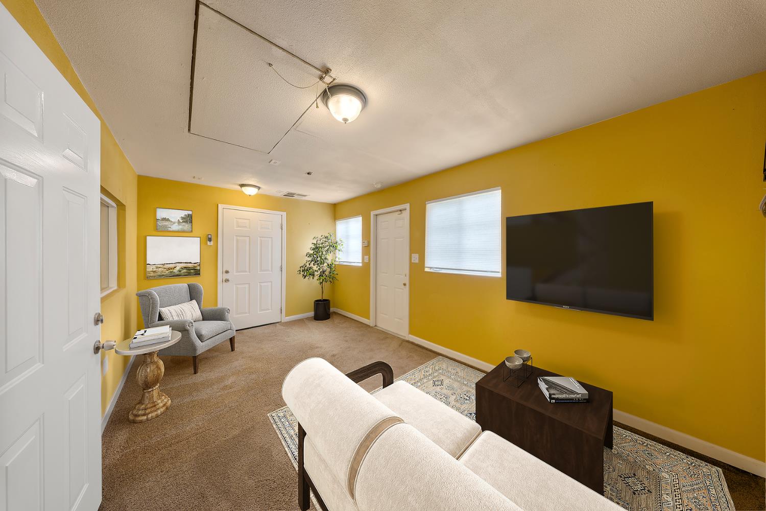 936 College Ave, Modesto, CA 95350