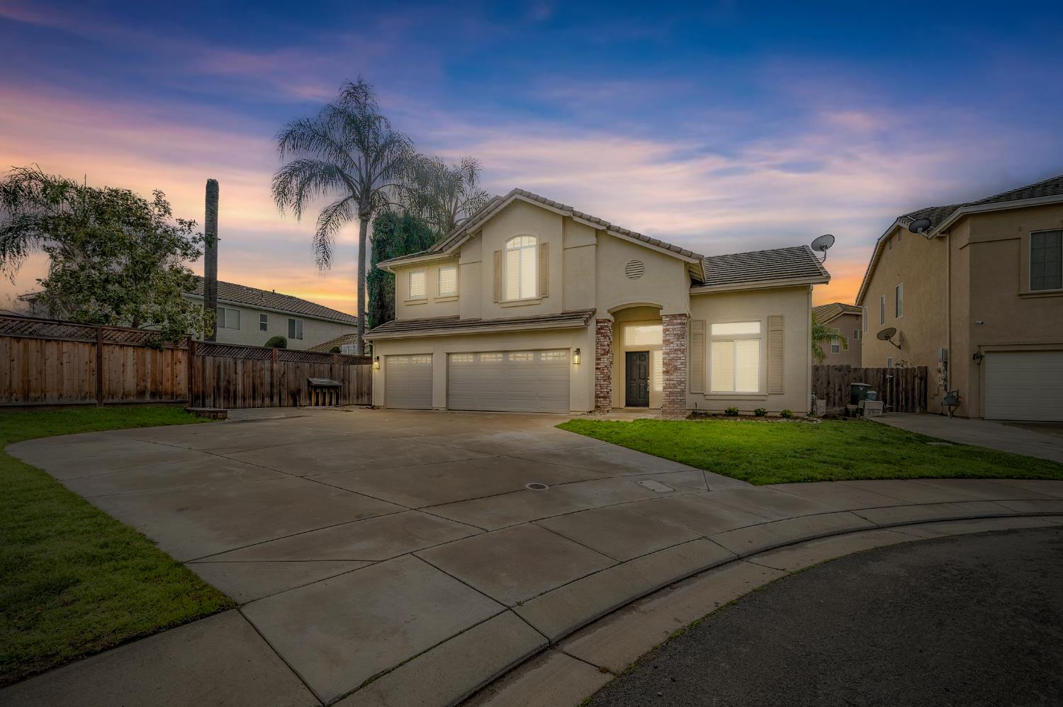 2800 Olympus Ct, Modesto, CA 95356