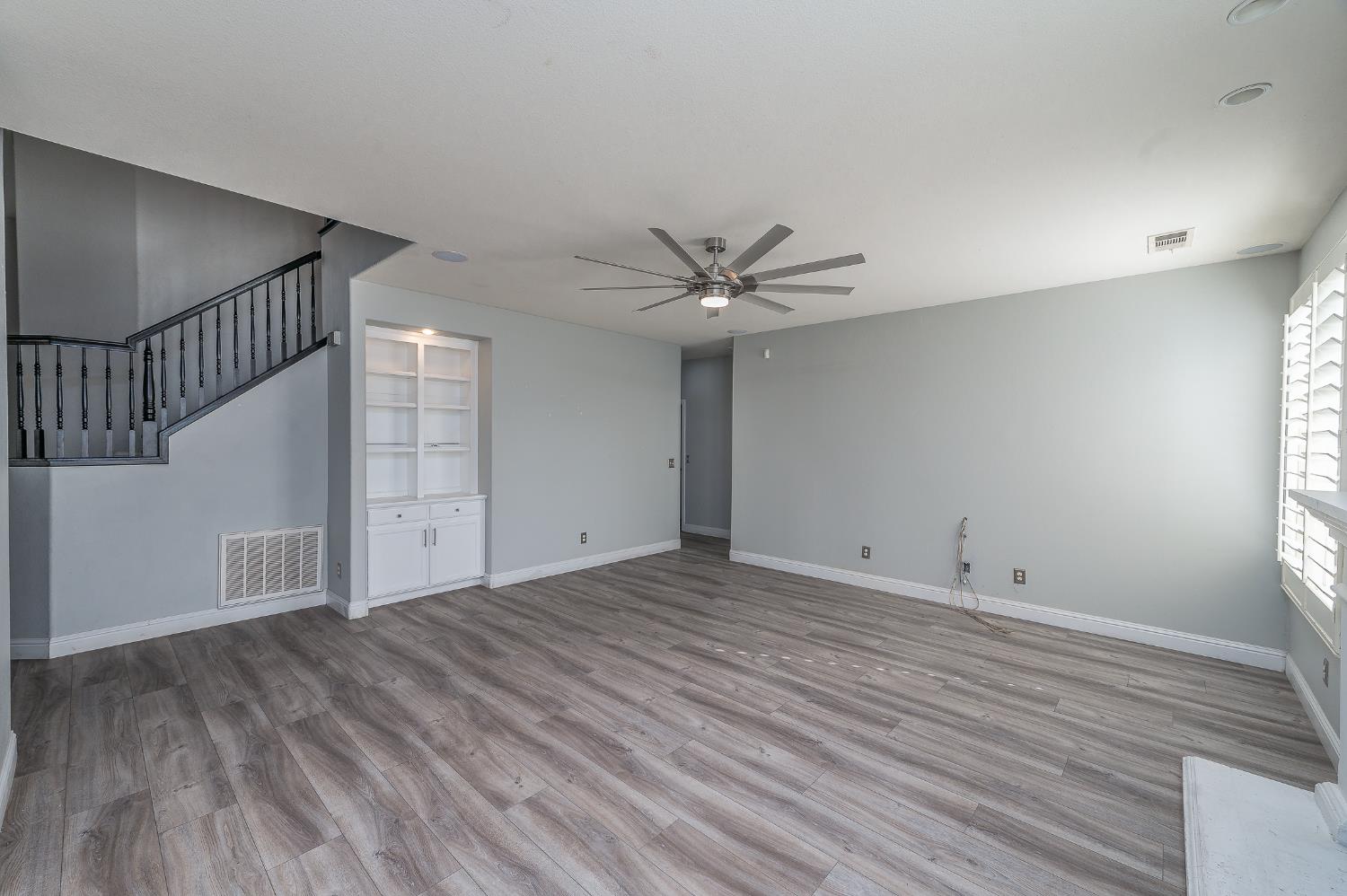 2800 Olympus Ct, Modesto, CA 95356