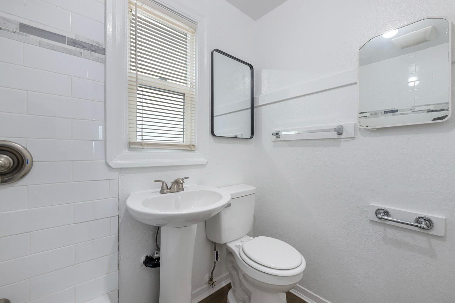 512 N Palm St, Turlock, CA 95380