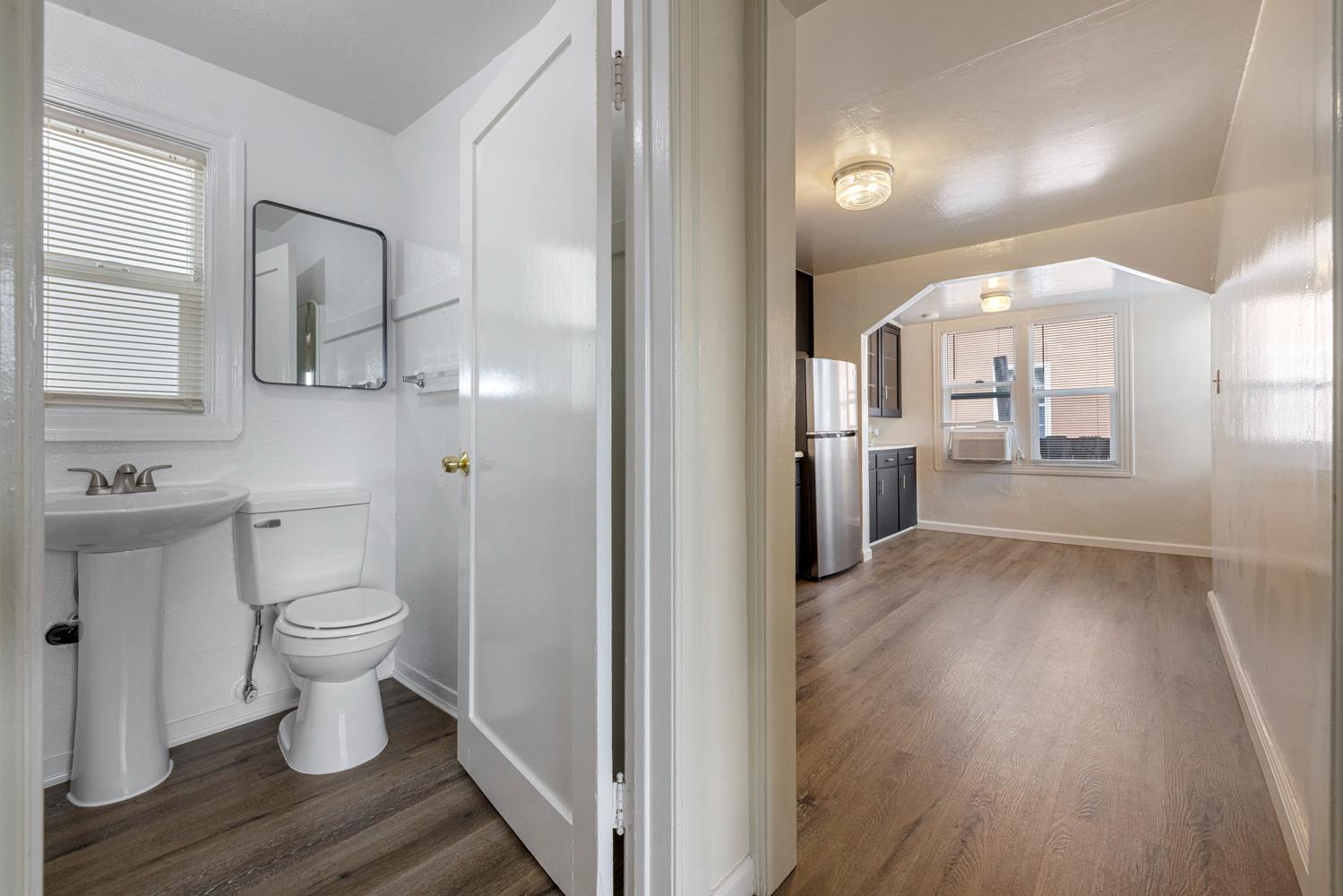 512 N Palm St, Turlock, CA 95380