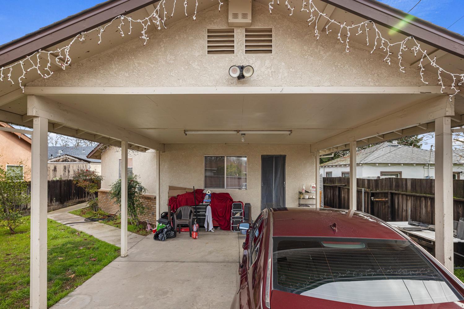 512 N Palm St, Turlock, CA 95380