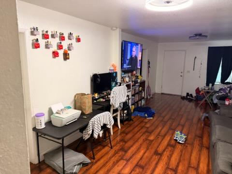 226 226 1/2 Ruberto St, Modesto, CA 95351