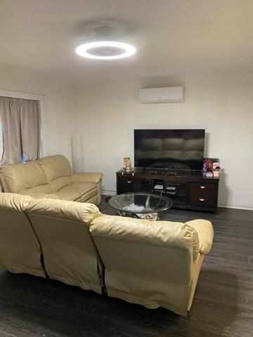 226 226 1/2 Ruberto St, Modesto, CA 95351