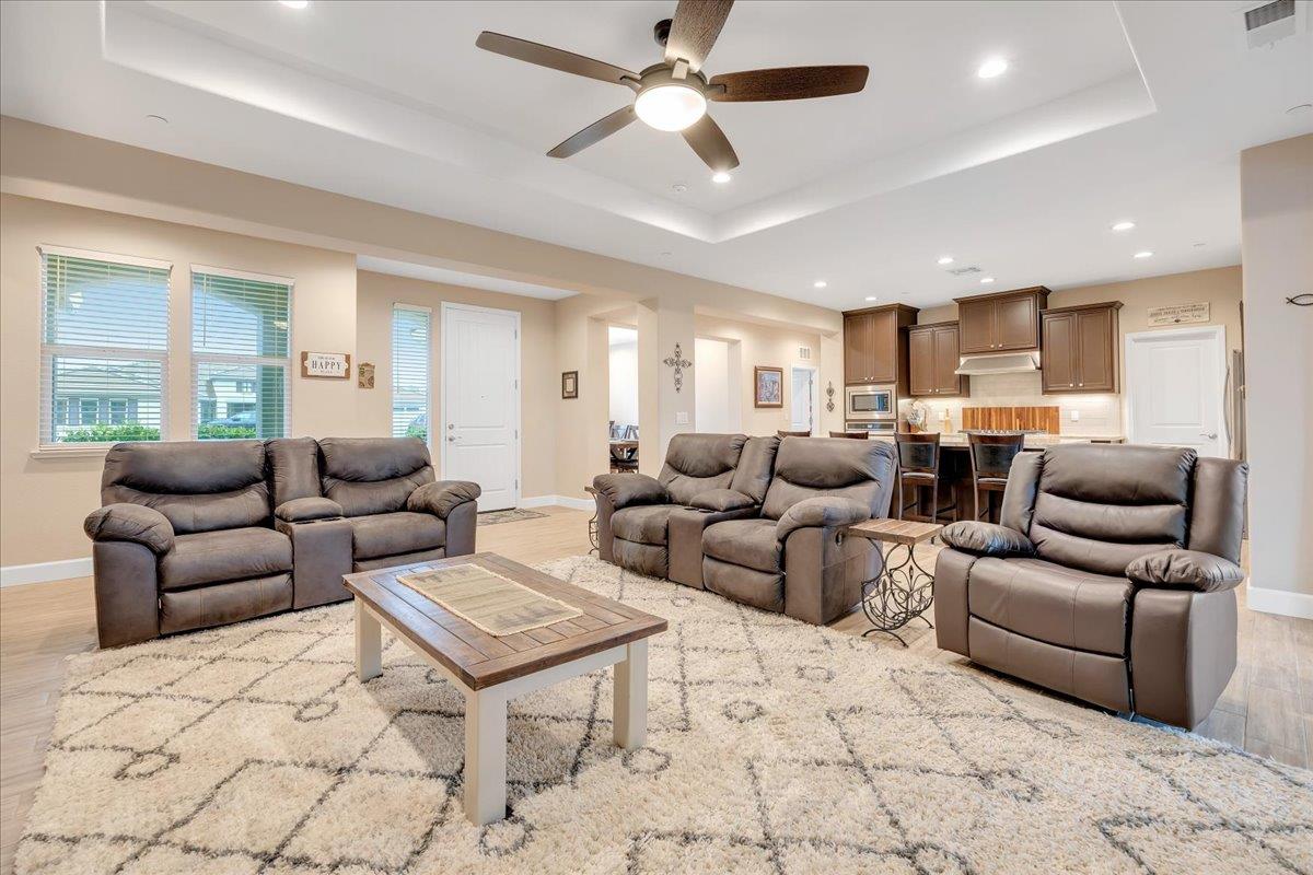 133 Palisades Pl, Copperopolis, CA 95228