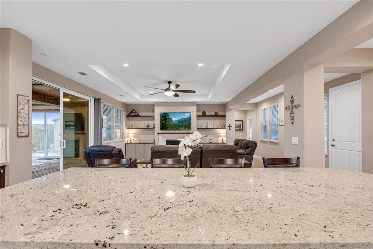 133 Palisades Pl, Copperopolis, CA 95228