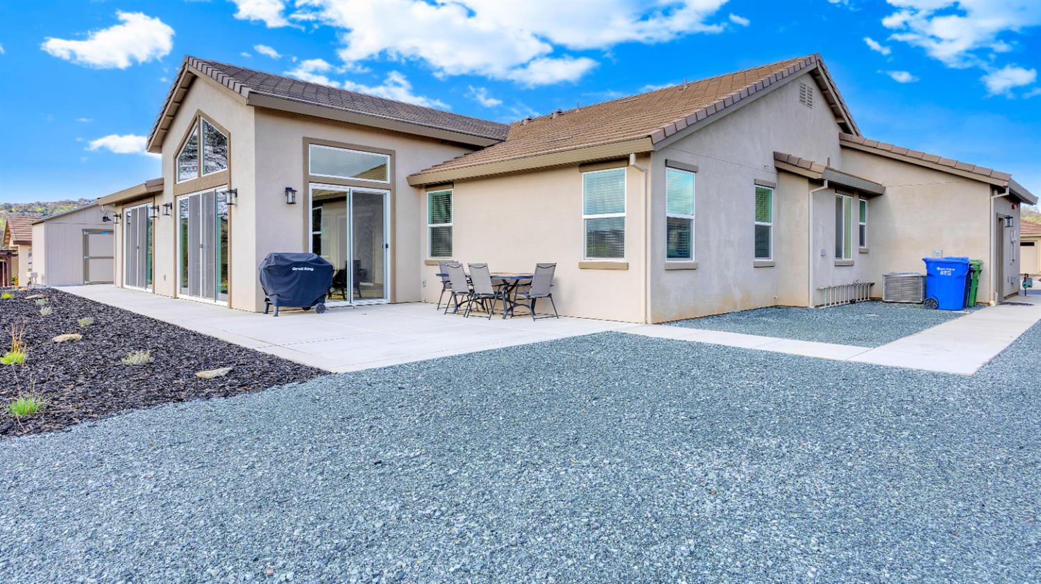 133 Palisades Pl, Copperopolis, CA 95228