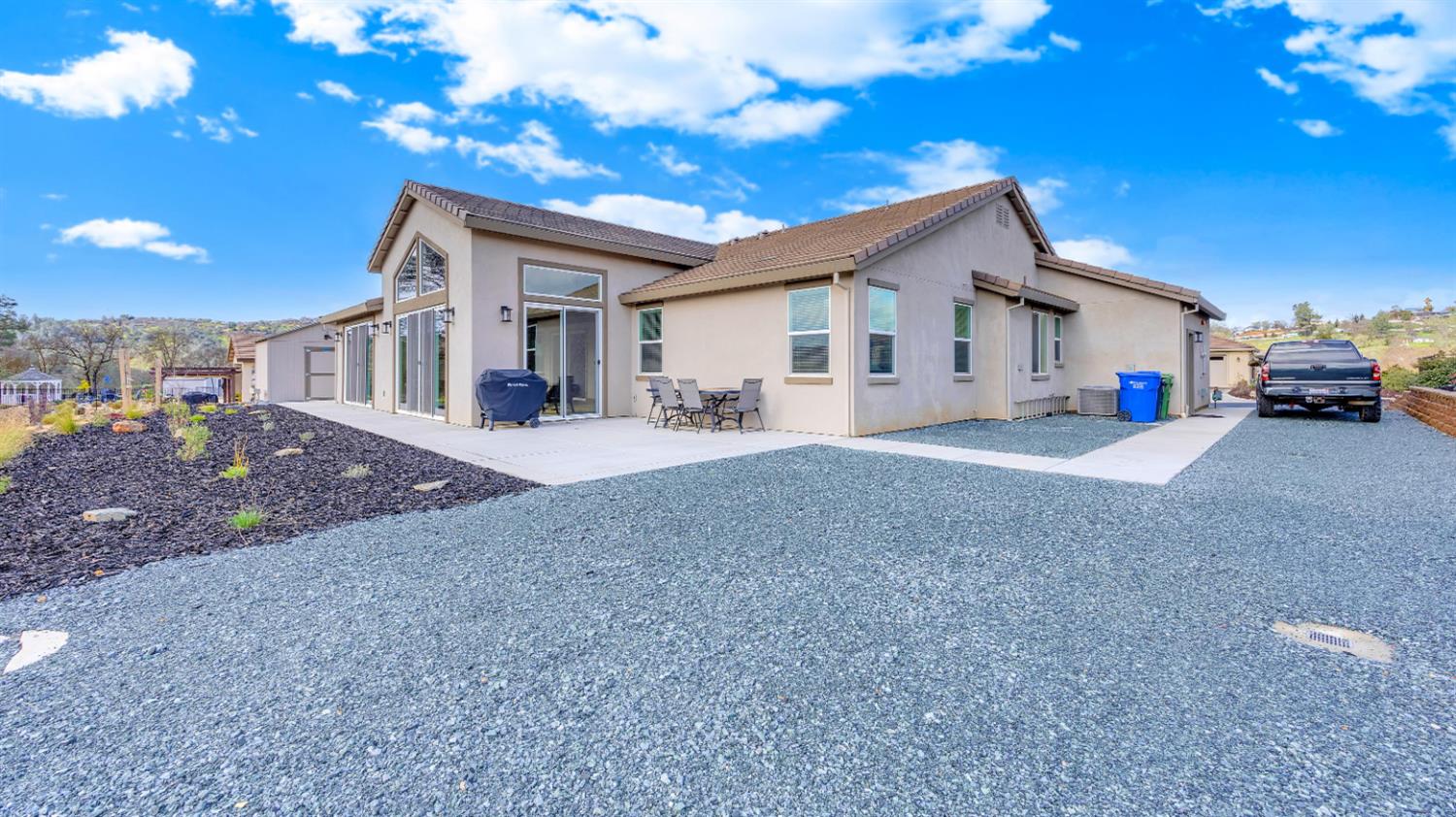 133 Palisades Pl, Copperopolis, CA 95228