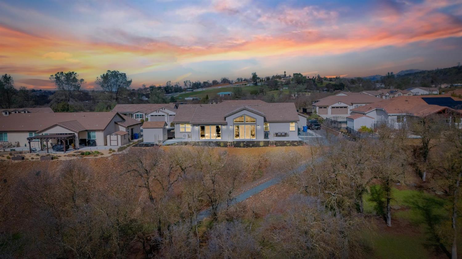 133 Palisades Pl, Copperopolis, CA 95228