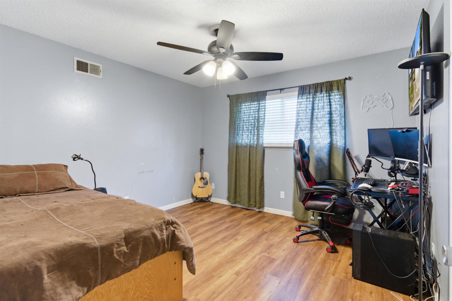 1718 June Dr, Modesto, CA 95350