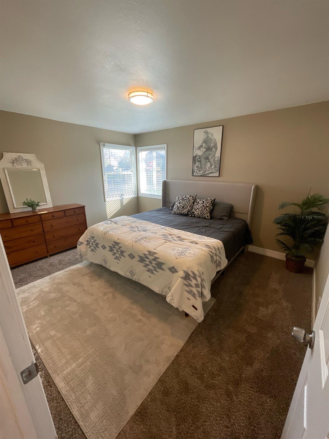 1905 La Cienega Dr., Modesto, CA 95350