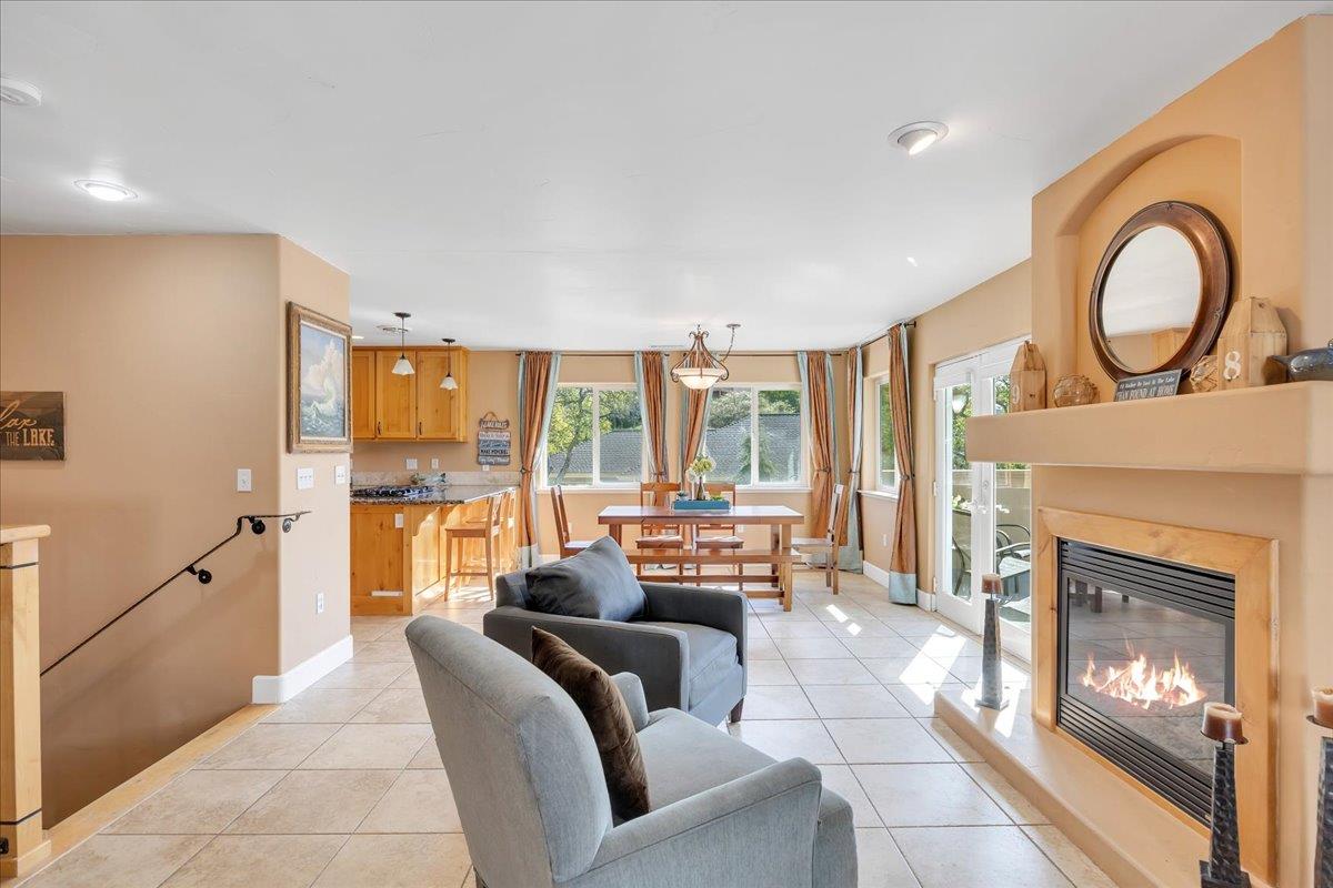 483 Sunrise Rd, Copperopolis, CA 95228