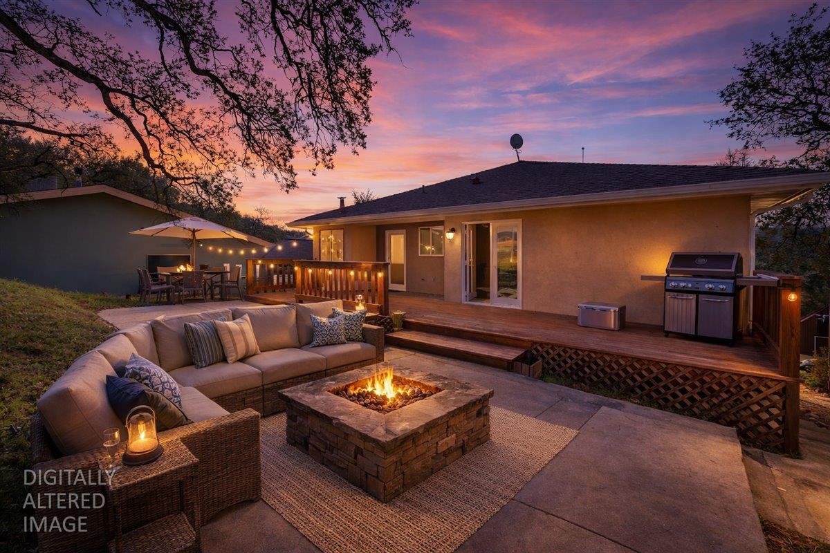 483 Sunrise Rd, Copperopolis, CA 95228