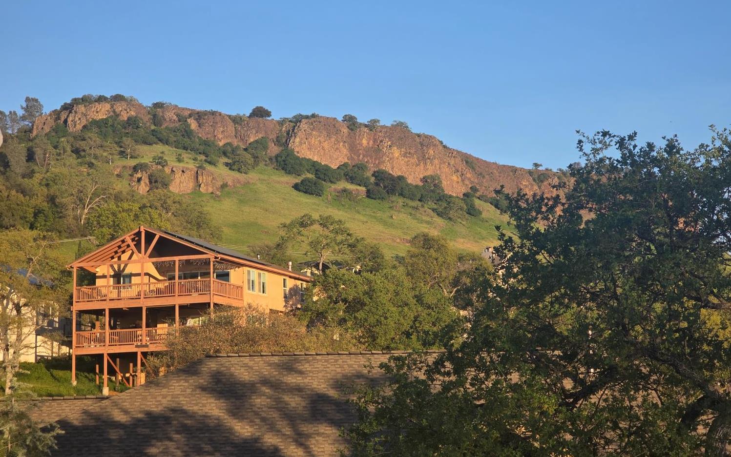 483 Sunrise Rd, Copperopolis, CA 95228