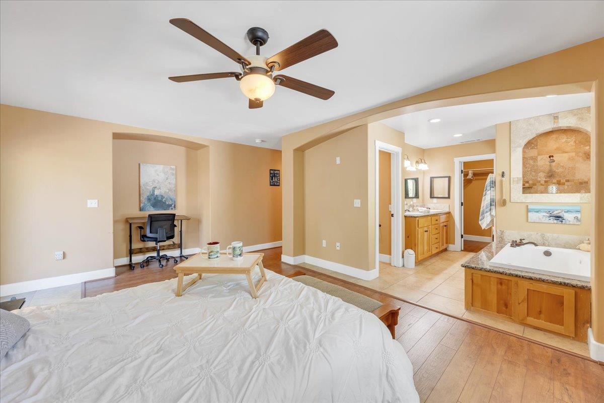 483 Sunrise Rd, Copperopolis, CA 95228