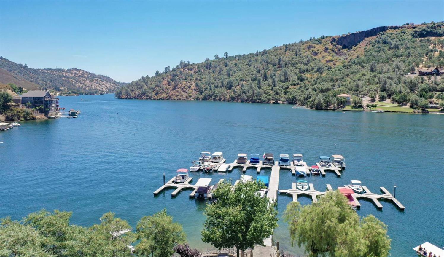 483 Sunrise Rd, Copperopolis, CA 95228