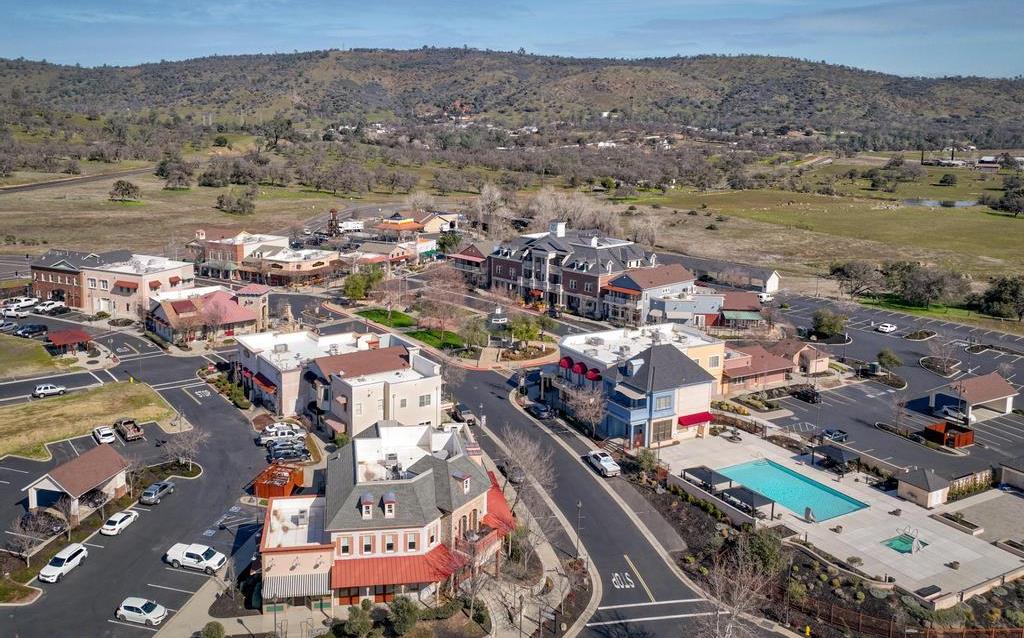 483 Sunrise Rd, Copperopolis, CA 95228