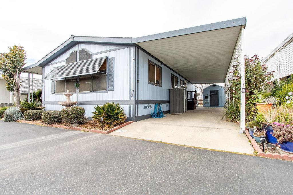 19667 American Ave #42, Hilmar, CA 95324