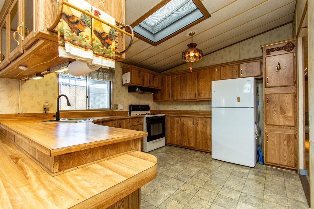 19667 American Ave #42, Hilmar, CA 95324