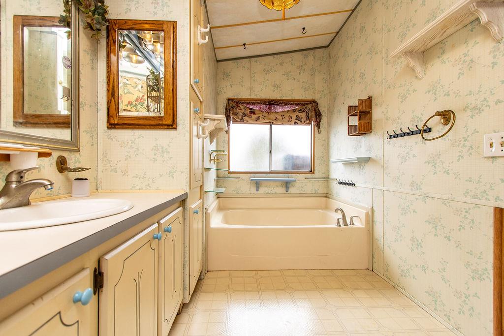 19667 American Ave #42, Hilmar, CA 95324