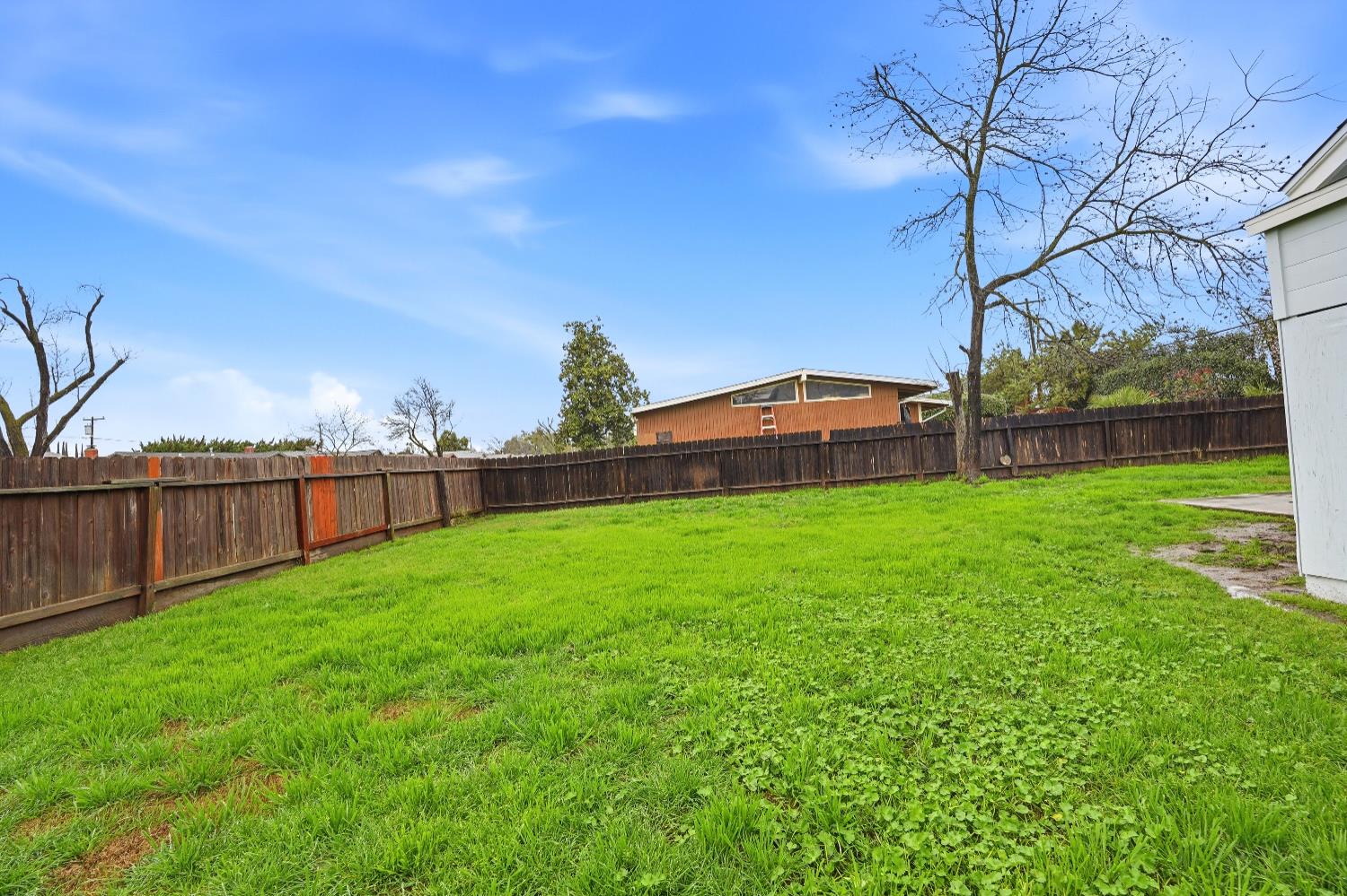 2410 E Gerard, Merced, CA 95341