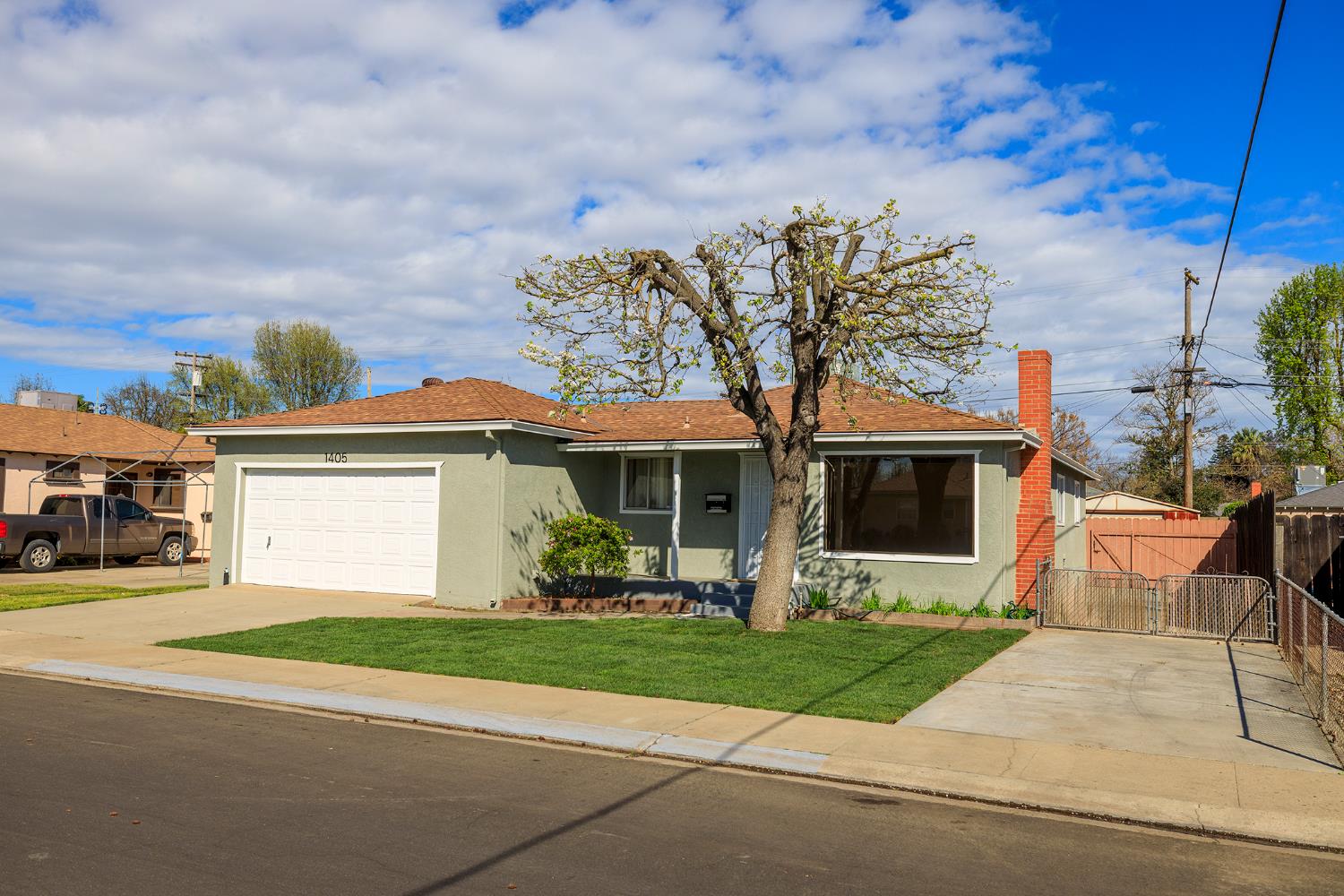 1405 Theo Ave, Modesto, CA 95350