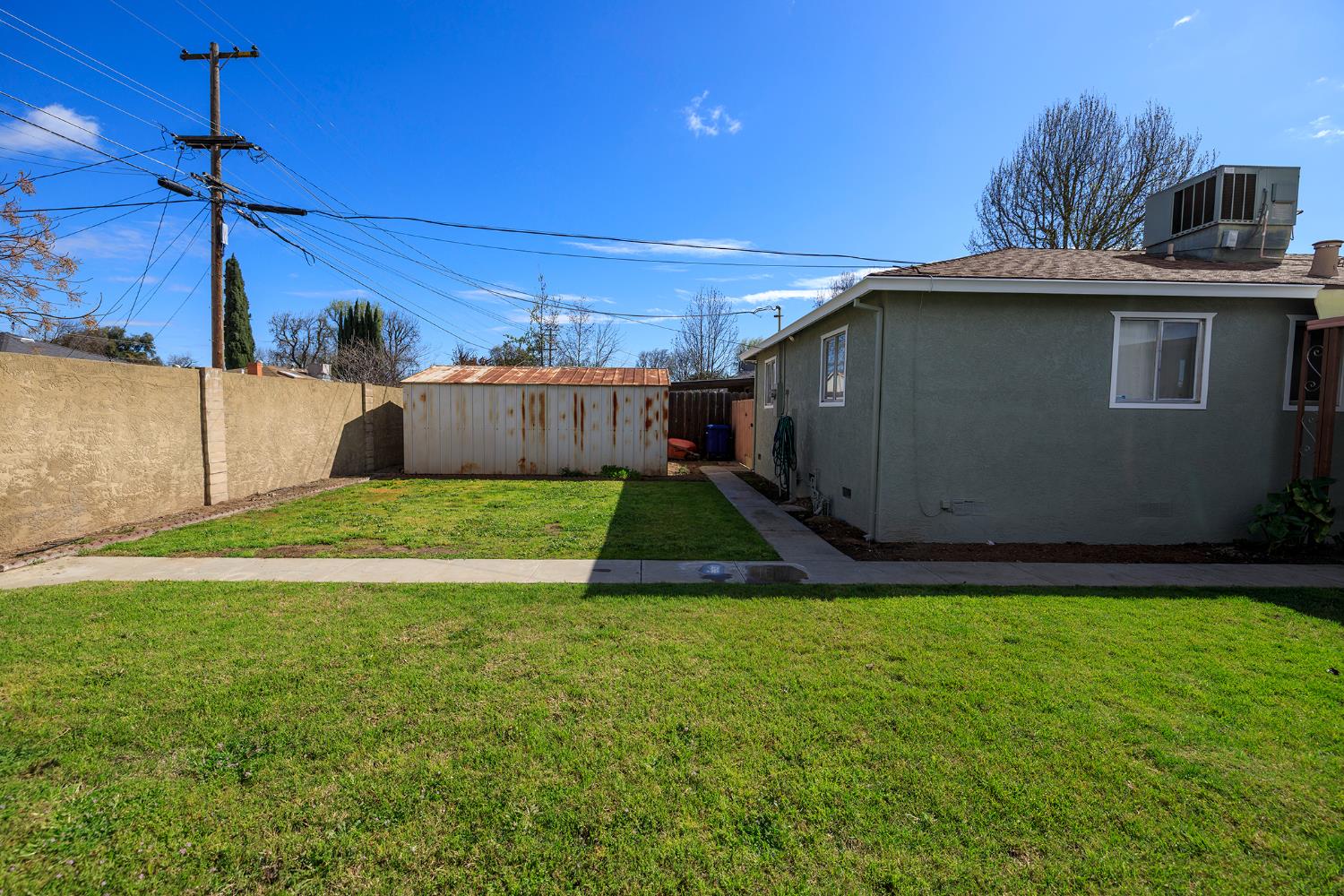 1405 Theo Ave, Modesto, CA 95350