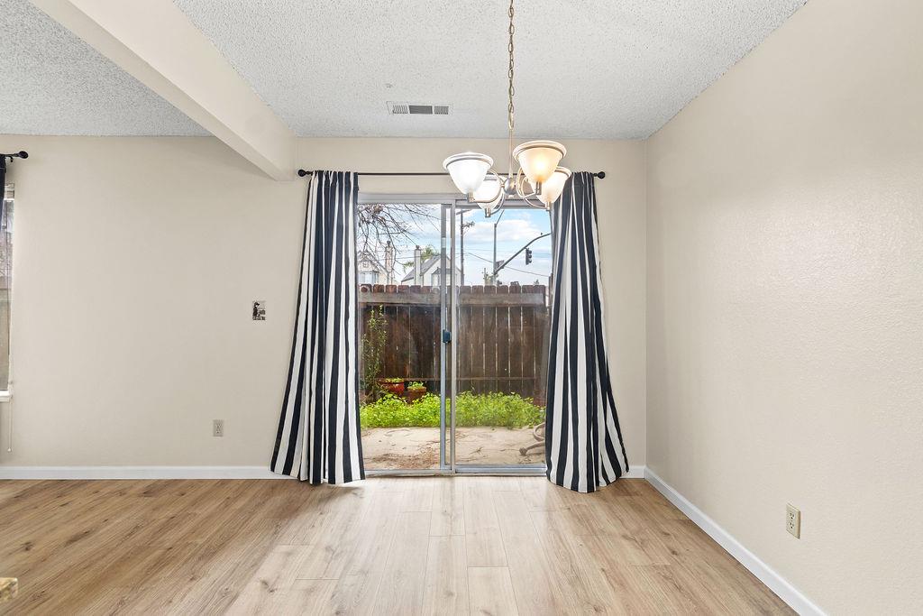 495 Cherry Ln #B, Manteca, CA 95337