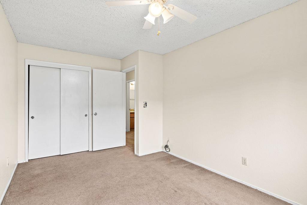 495 Cherry Ln #B, Manteca, CA 95337