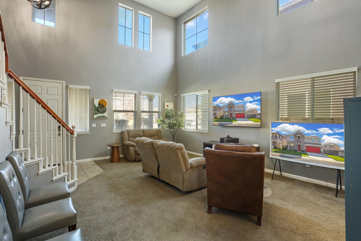 1152 Laureto St, Manteca, CA 95336