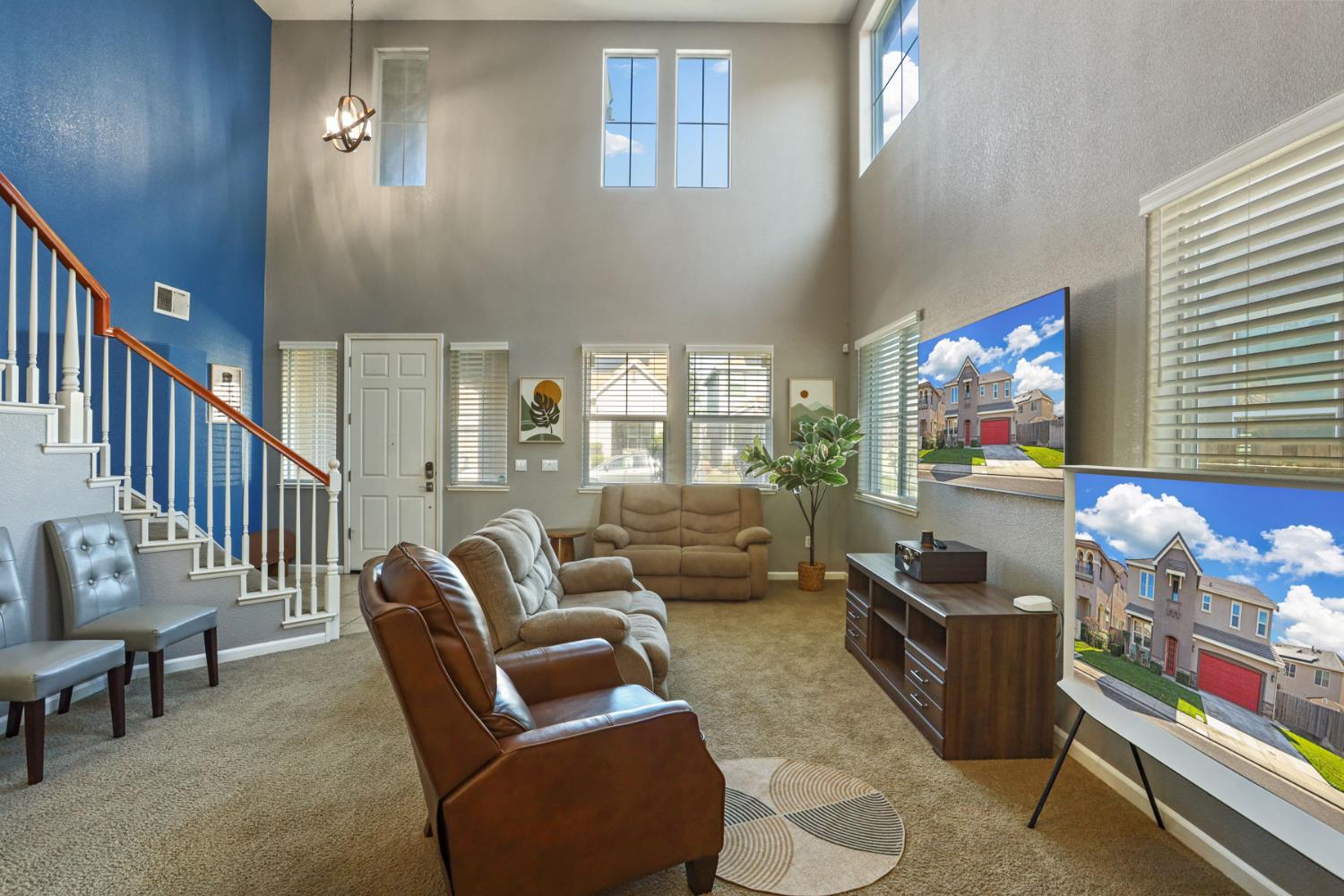 1152 Laureto St, Manteca, CA 95336