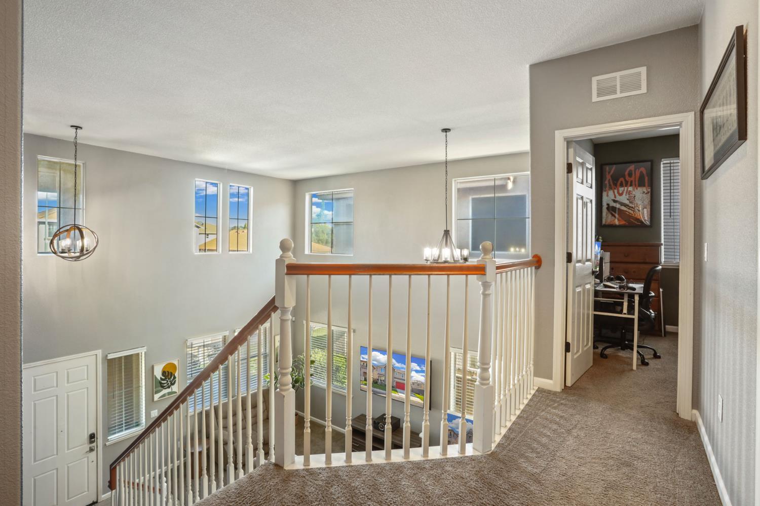 1152 Laureto St, Manteca, CA 95336