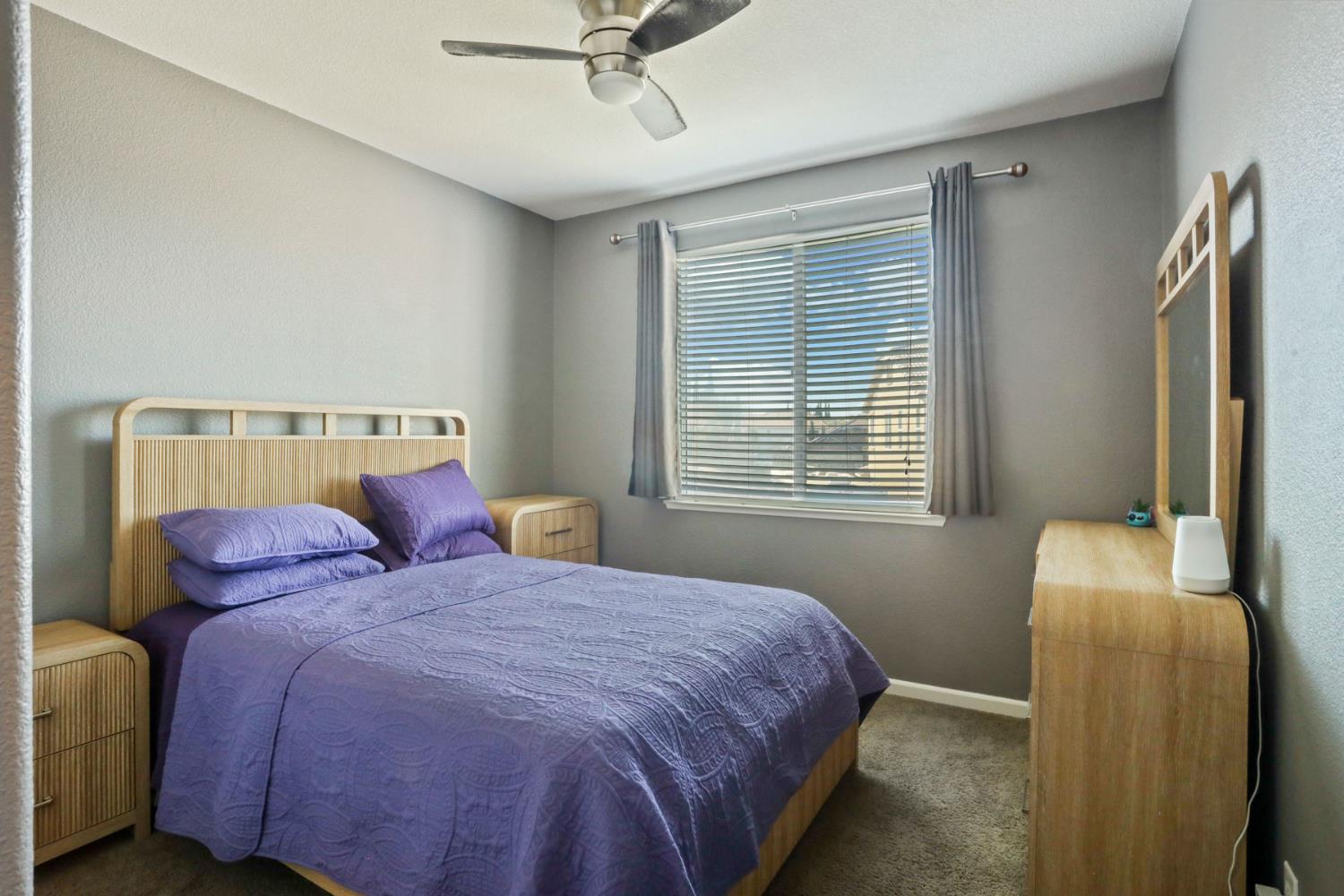 1152 Laureto St, Manteca, CA 95336