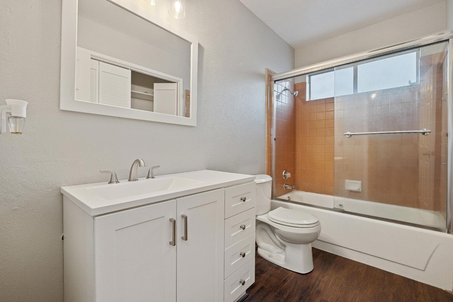 1664 W North Bear Creek Dr, Merced, CA 95348