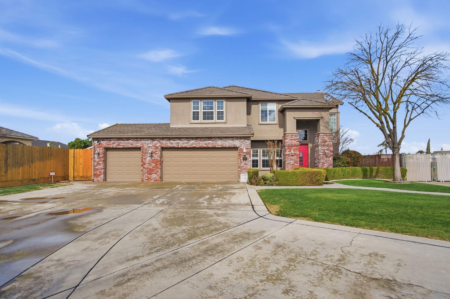 2117 Vincent Ave, Hughson, CA 95326