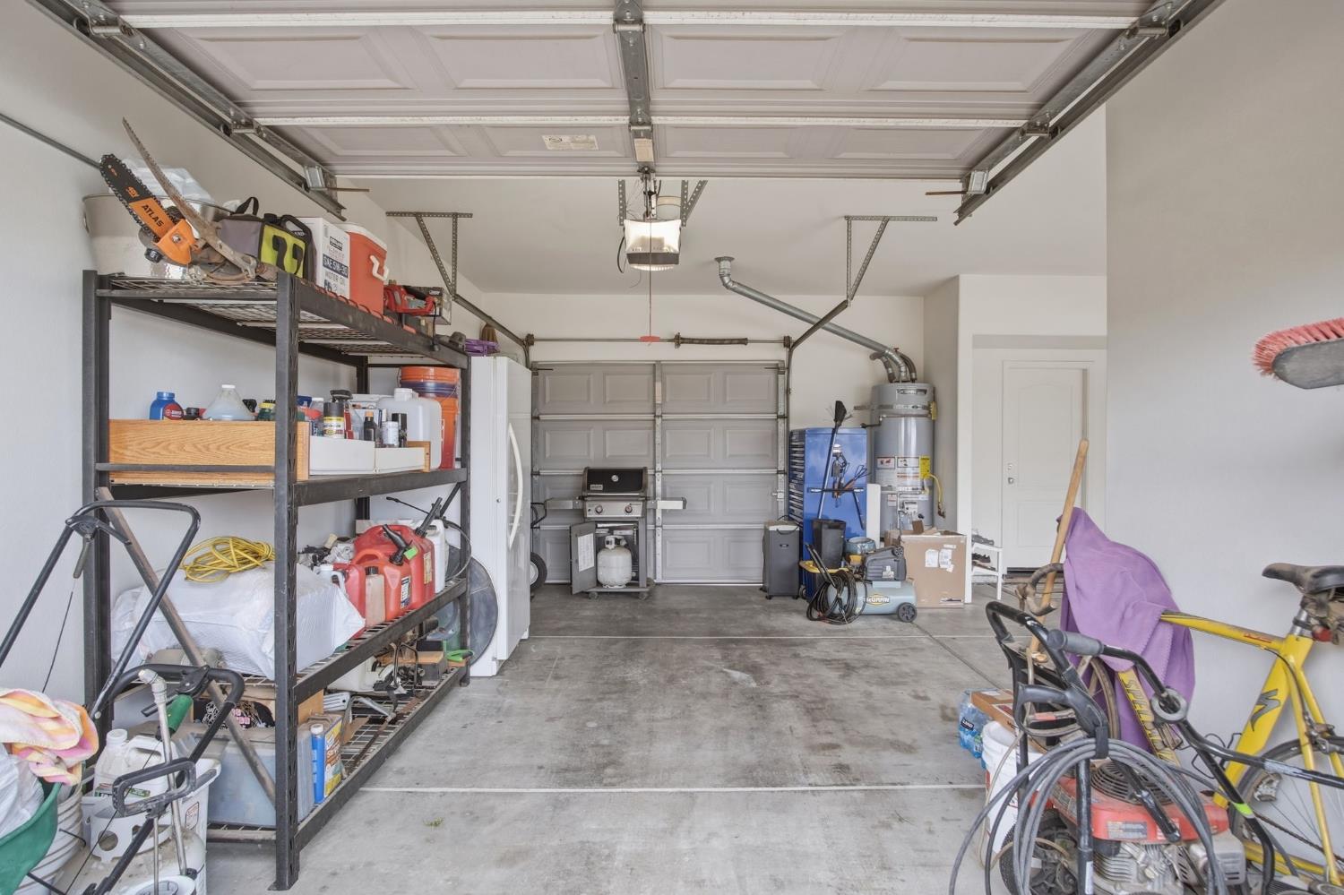 2117 Vincent Ave, Hughson, CA 95326