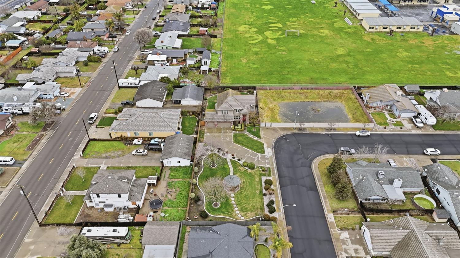 2117 Vincent Ave, Hughson, CA 95326