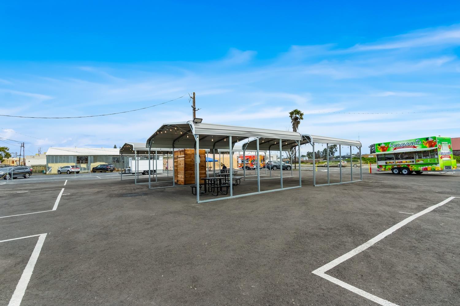 1616 Martin Luther King Jr, Merced, CA 95340