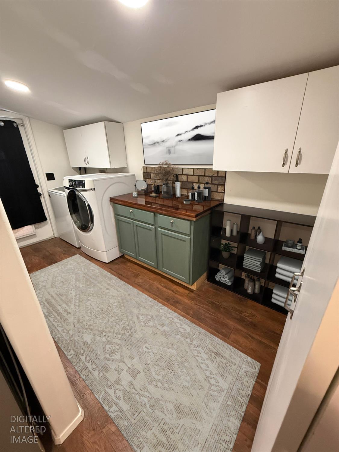 931 Park Ave, Escalon, CA 95320