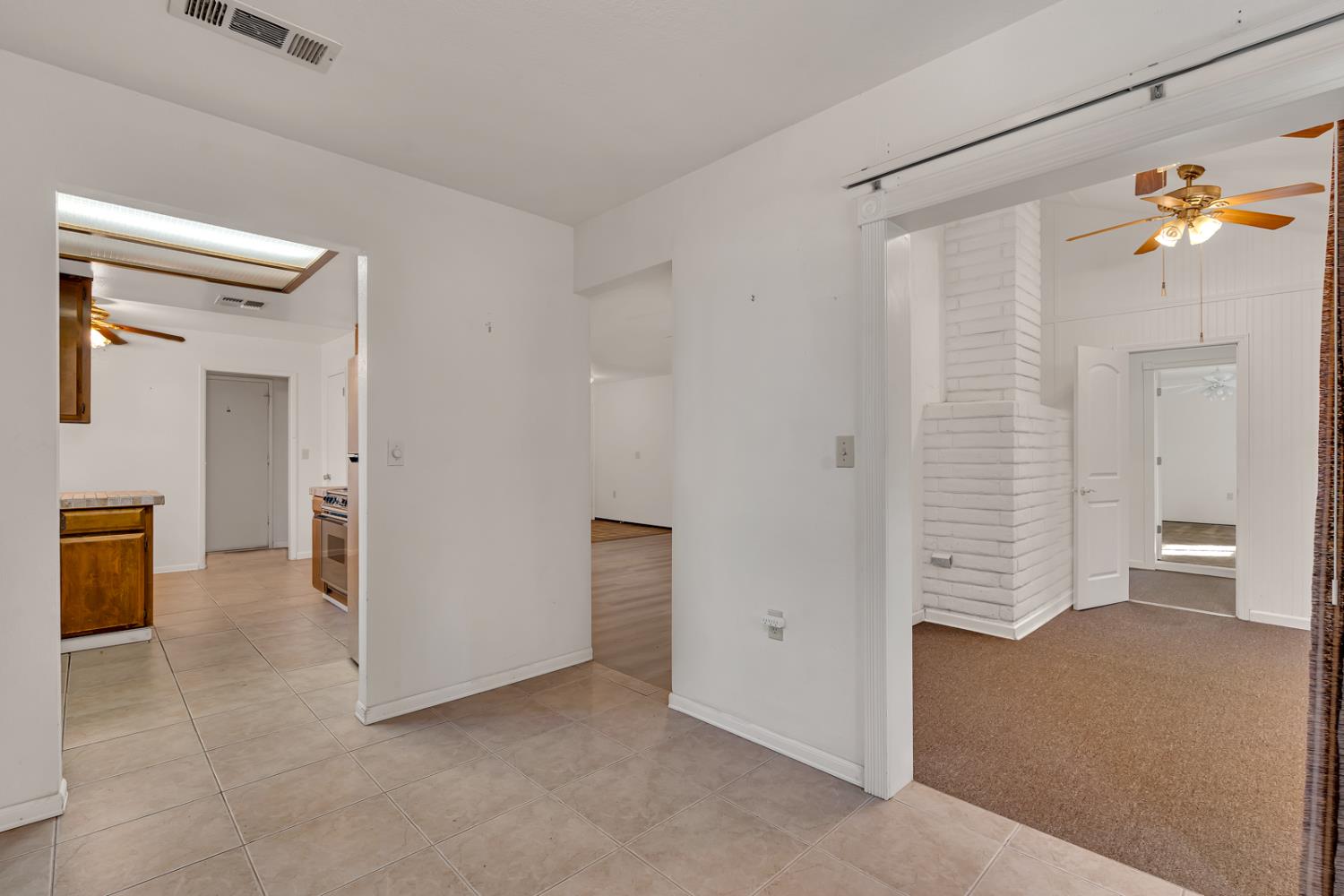 1323 Chukar St, Los Banos, CA 93635